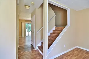1811 Ashborough Cir, Marietta, GA 30067 - Photo 9
