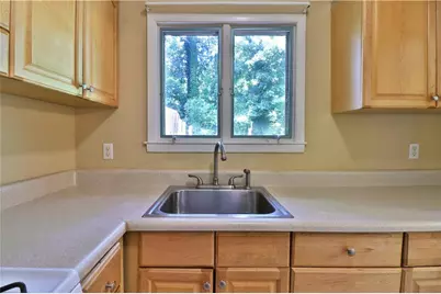 1811 Ashborough Circle #G, Marietta, GA 30067 - Photo 21