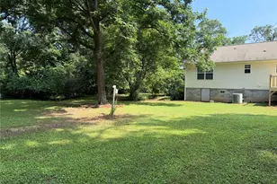2370 Pine Valley Rd, Powder Springs, GA 30127 - Photo 3