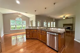 1310 Rosewood Dr, Alpharetta, GA 30005 - Photo 11