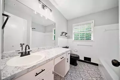 2173 Tanglewood Trail NE, Conyers, GA 30013 - Photo 11
