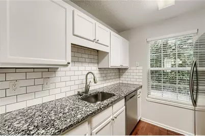 6218 Queen Meadow Drive SE, Mableton, GA 30126 - Photo 5