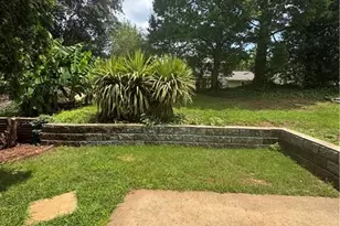 1143 Memory Ln, Lawrenceville, GA 30044 - Photo 19