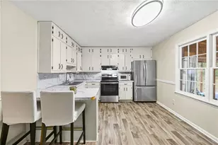 2456 Verner Rd, Lawrenceville, GA 30043 - Photo 7