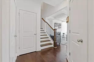 2175 Flying Spur Dr, Lithonia, GA 30058 - Photo 7
