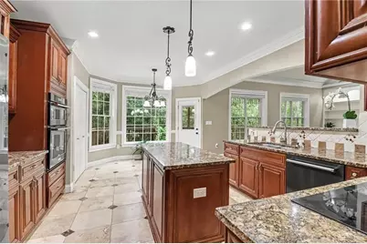 760 Links View Drive, Sugar Hill, GA 30518 - Photo 13