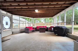 194 Park Dr, Jefferson, GA 30549 - Photo 27