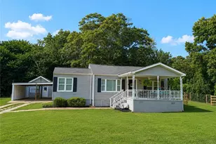 194 Park Dr, Jefferson, GA 30549 - Photo 1