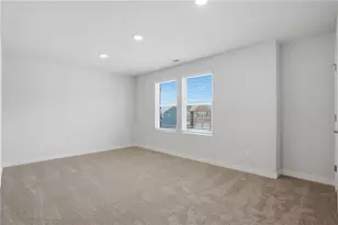 353 Jarrett St, Fairburn, GA 30213 - Photo 17