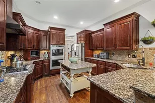 2122 Hollowbrooke Way NW, Acworth, GA 30101 - Photo 17