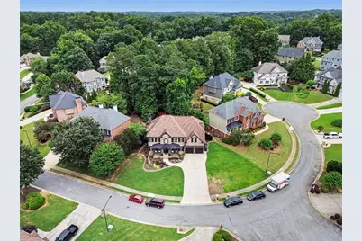 2122 Hollowbrooke Way NW, Acworth, GA 30101 - Photo 5
