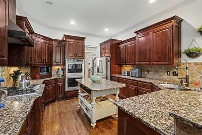 2122 Hollowbrooke Way NW, Acworth, GA 30101 - Photo 17