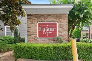 812 Creek View Ln, Roswell, GA 30075 - Photo 33