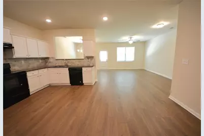 6426 Grey Fox Way, Riverdale, GA 30296 - Photo 17