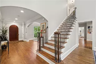 4504 Lake Forrest Dr, Atlanta, GA 30342 - Photo 11