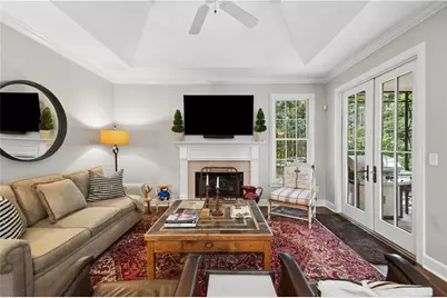 4504 Lake Forrest Drive, Atlanta, GA 30342 - Photo 31