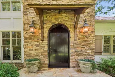 4504 Lake Forrest Drive, Atlanta, GA 30342 - Photo 5