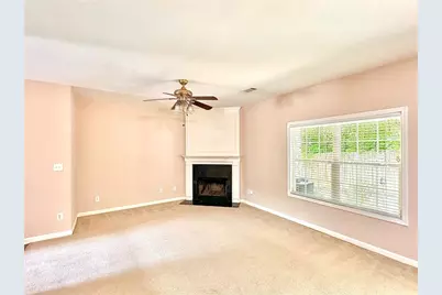 370 Creek Manor Way, Suwanee, GA 30024 - Photo 5