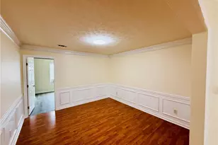 3811 Jackson Shoals Dr, Lawrenceville, GA 30044 - Photo 3