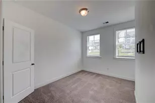 6532 Beacon Dr, Atlanta, GA 30328 - Photo 5