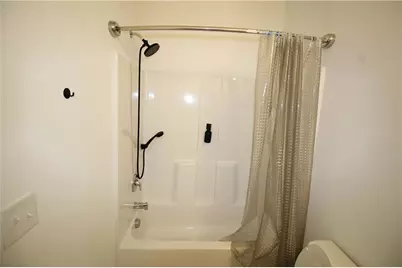 6532 Beacon Drive, Atlanta, GA 30328 - Photo 31