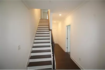 6532 Beacon Drive, Atlanta, GA 30328 - Photo 17