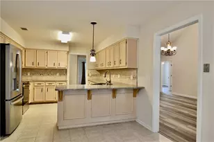 911 Oakwood Dr, Columbus, GA 31904 - Photo 11