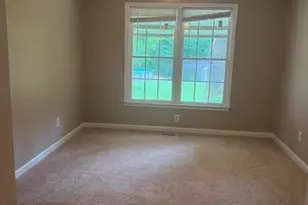 701 Evergreen Dr, Winder, GA 30680 - Photo 11