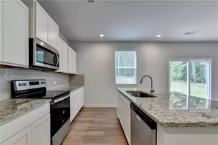 5165 Un Hts Wy, Flowery Branch, GA 30542 - Photo 15