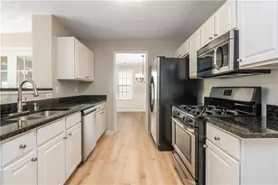 3169 Hartness Way NW, Kennesaw, GA 30144 - Photo 13