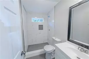 609 San Fernardo Dr SE, Smyrna, GA 30080 - Photo 11