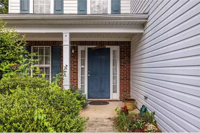 127 Resthaven Drive, Lawrenceville, GA 30044 - Photo 3