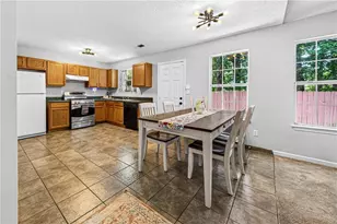 2343 Rambling Way, Lithonia, GA 30058 - Photo 15