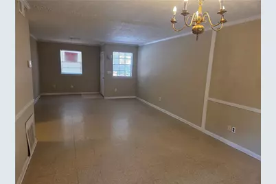 897 A Six Oaks Circle #B, Norcross, GA 30093 - Photo 3