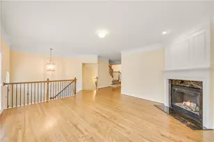 2776 Loftview Square, Atlanta, GA 30339 - Photo 3