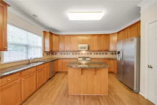 2776 Loftview Square, Atlanta, GA 30339 - Photo 9