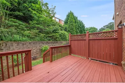 2776 Loftview Square, Atlanta, GA 30339 - Photo 33