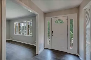 115 Brookshire Dr, Fayetteville, GA 30215 - Photo 11