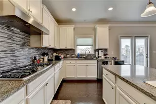 5525 Nesmith Ct, Cumming, GA 30040 - Photo 17