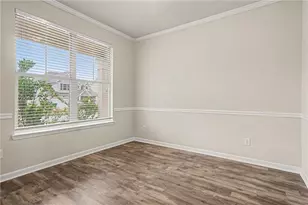 2464 Hanover Woods Rd, Lithonia, GA 30058 - Photo 15