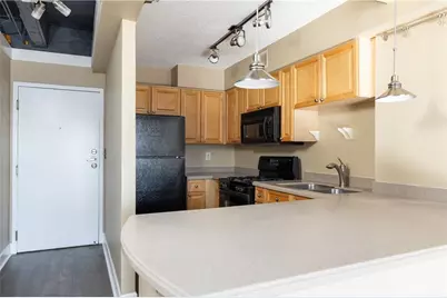 2479 Peachtree Road NE #1010, Atlanta, GA 30305 - Photo 5