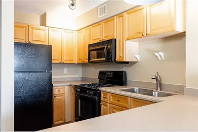 2479 Peachtree Road NE #1010, Atlanta, GA 30305 - Photo 7