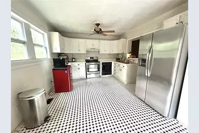 3317 Harris Road SW, Marietta, GA 30060 - Photo 3