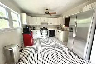 3317 Harris Rd SW, Marietta, GA 30060 - Photo 3