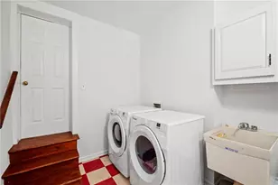 2324 E Cherokee Dr, Woodstock, GA 30188 - Photo 27