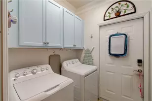 129 Holiday Rd, Buford, GA 30518 - Photo 29
