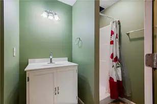 129 Holiday Rd, Buford, GA 30518 - Photo 35