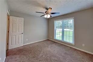 111 Meadowview Ln, Powder Springs, GA 30127 - Photo 11