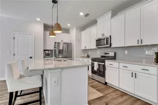 299 Wells Cir, Canton, GA 30114 - Photo 15