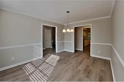 7240 Coral Lake Drive, Flowery Branch, GA 30542 - Photo 5